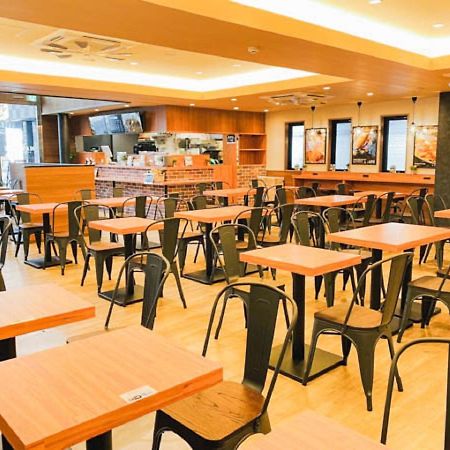 Hotel Livemax Hakataekimae Fukuoka  Bagian luar foto